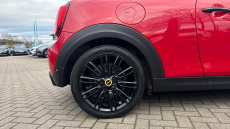 MINI Hatchback 135kW Cooper S Level 2 33kWh 3dr Auto Electric Hatchback